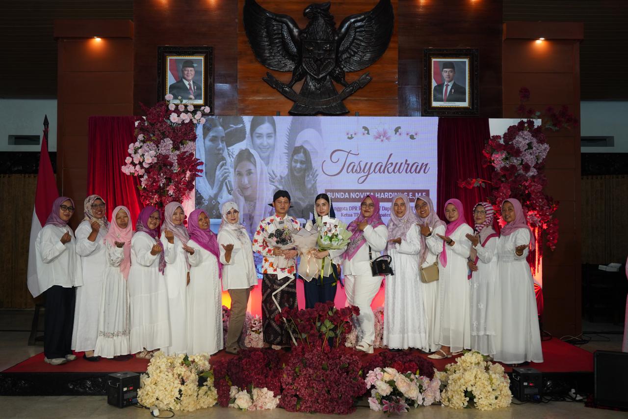 Novita Hardini Rayakan Ultah ke-35 dengan Tasyakuran Bersama UMKM, Penggerak PKK Serta Relawan Perempuan di Trenggalek